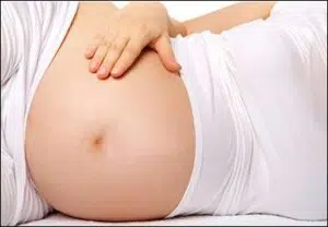 Ventre femme enceinte