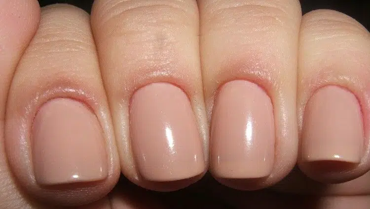 vernis nude