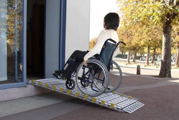 portail pour handicapé