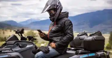 Casque moto femme sécurité et style, soyez prête pour l'aventure