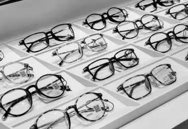 Comment trouver les lunettes adaptées à votre défaut visuel