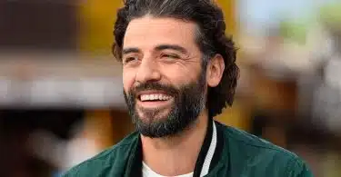 Oscar Isaac (sa taille, son poids) qui est sa femme