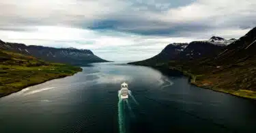 Croisière dans les fjords : conseils et astuces pour un voyage inoubliable