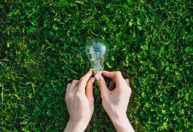 Engagez-vous pour un avenir durable : les raisons de passer à l'électricité verte