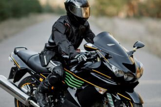 Quelles sont les différences entre un roadster électrique et un roadster classique ?