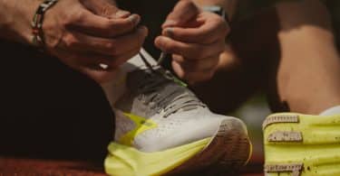 Amorti, dynamisme, stabilité et confort : les critères pour bien choisir ses chaussures de running